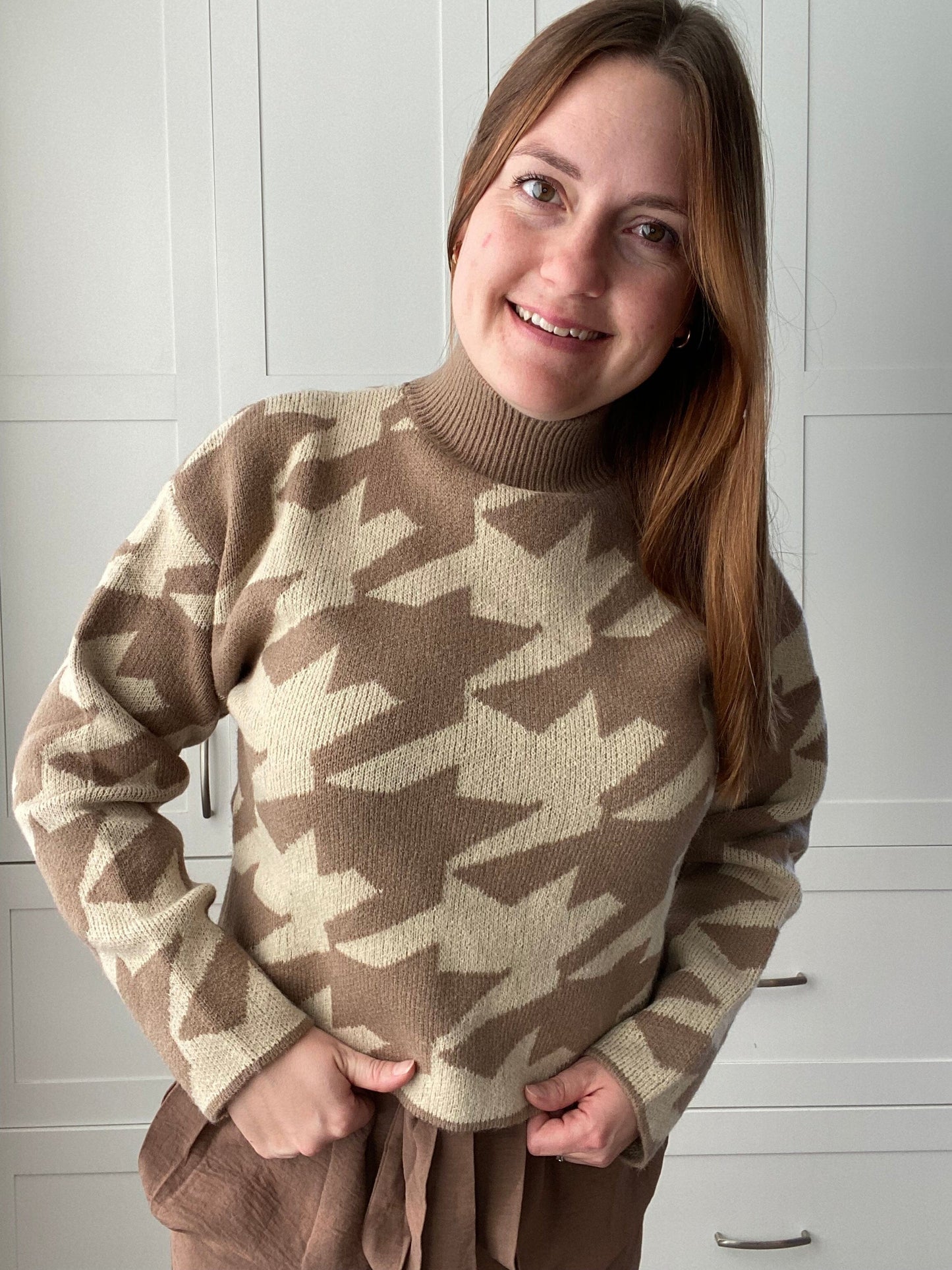 Wasteland Houndstooth Pullover - Cream & Taupe sweater Sage the Label