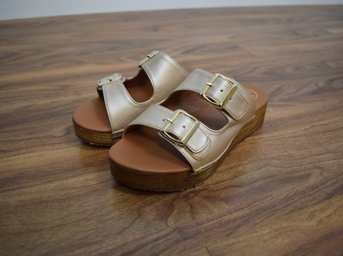 Dani Sandals shoes Makers