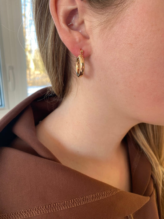 Mini Goldies earring Lavender & Grace 