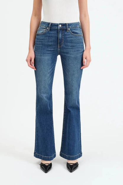 The Heartbreaker Midrise Flair jeans Daze Denim 